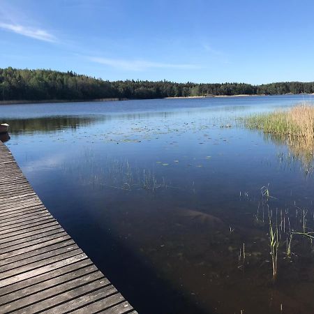 Nice Holiday House At Horse Farm With Lake And Sauna Holo  Buitenkant foto
