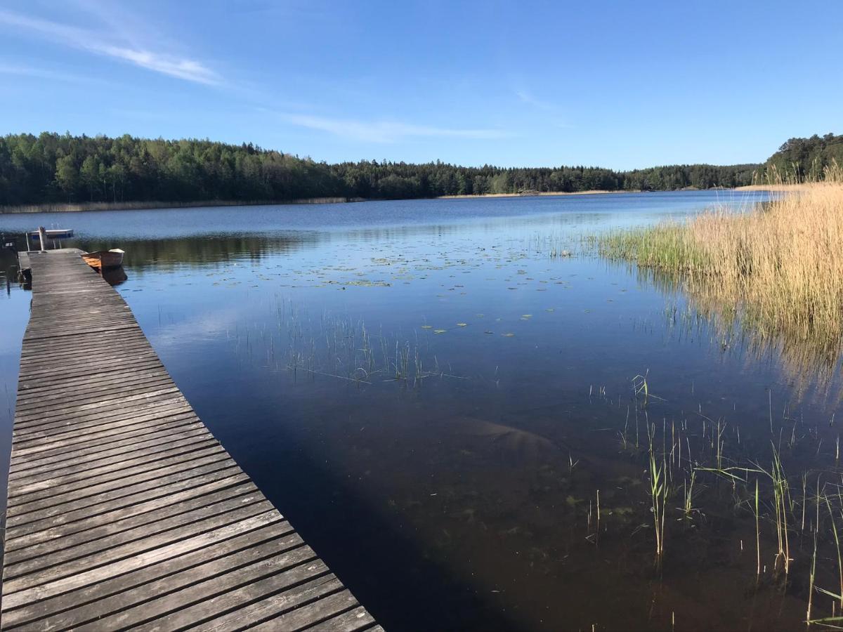 Nice Holiday House At Horse Farm With Lake And Sauna Holo  Buitenkant foto